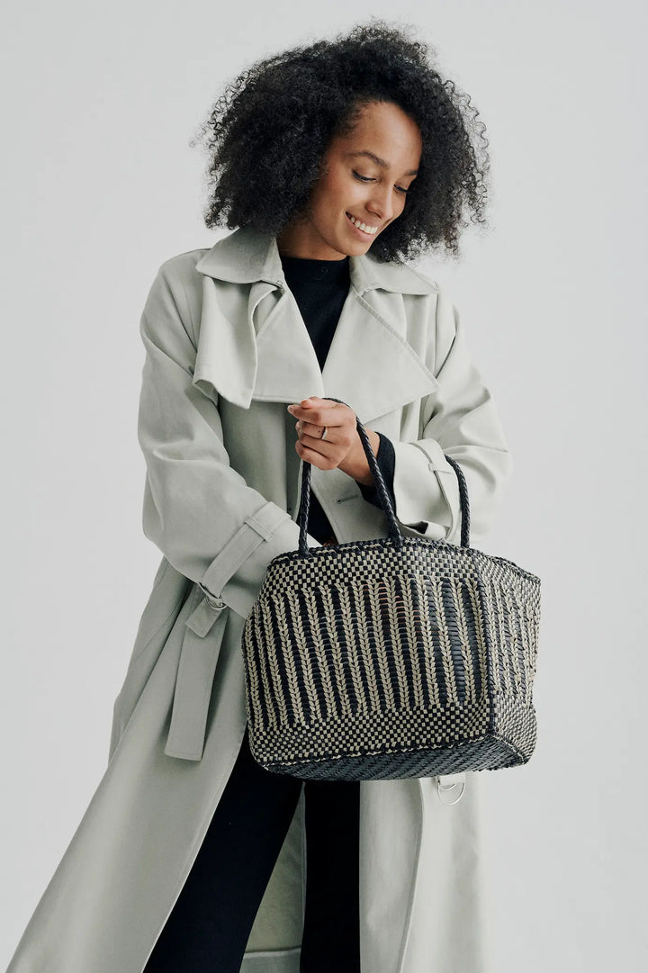Dragon Diffusion - Bali Big Black/Paper - Woven Leather Bag Handmade