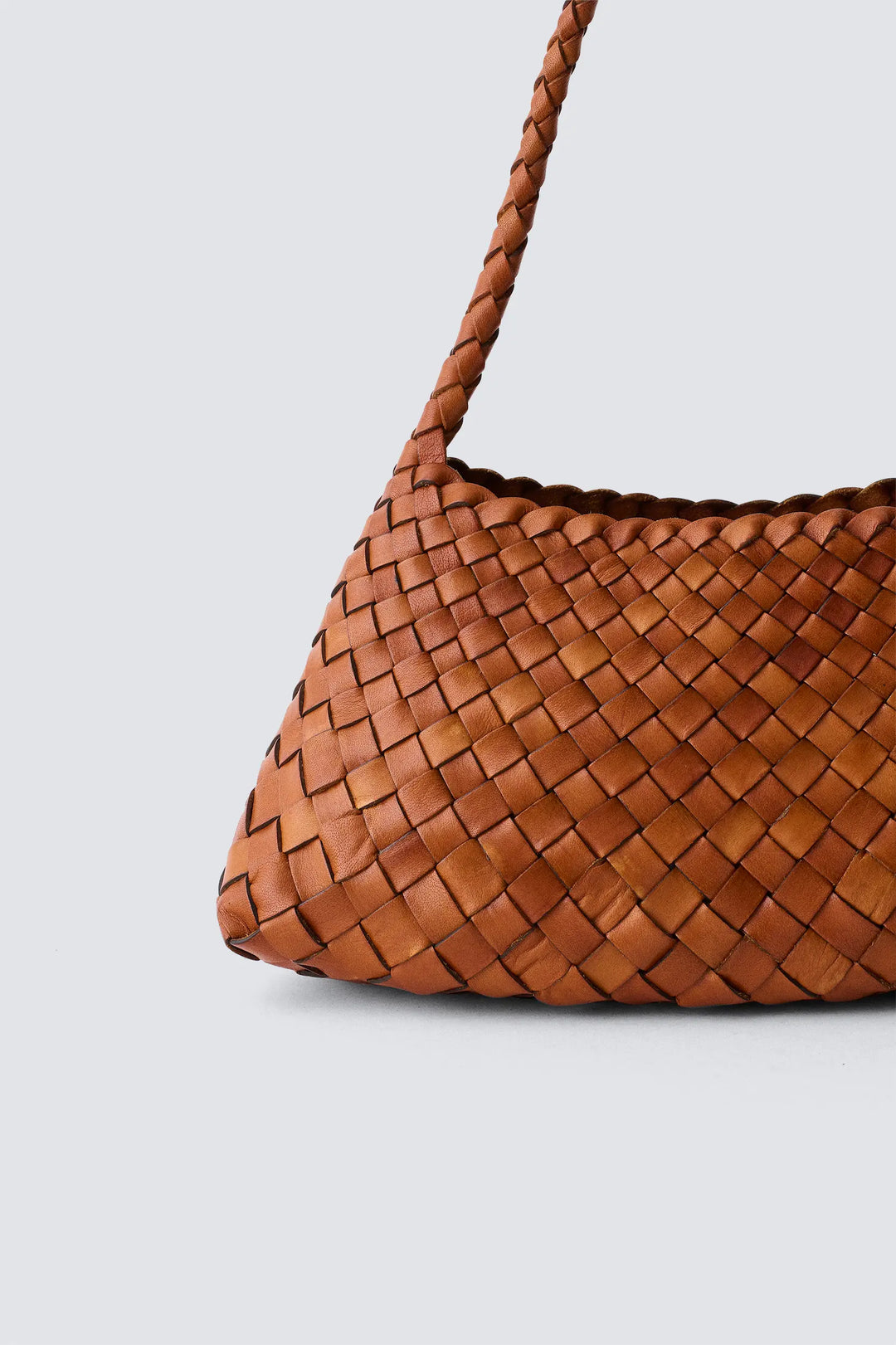 Dragon Diffusion - Woven Leather Bag Handmade - Rosanna Tan