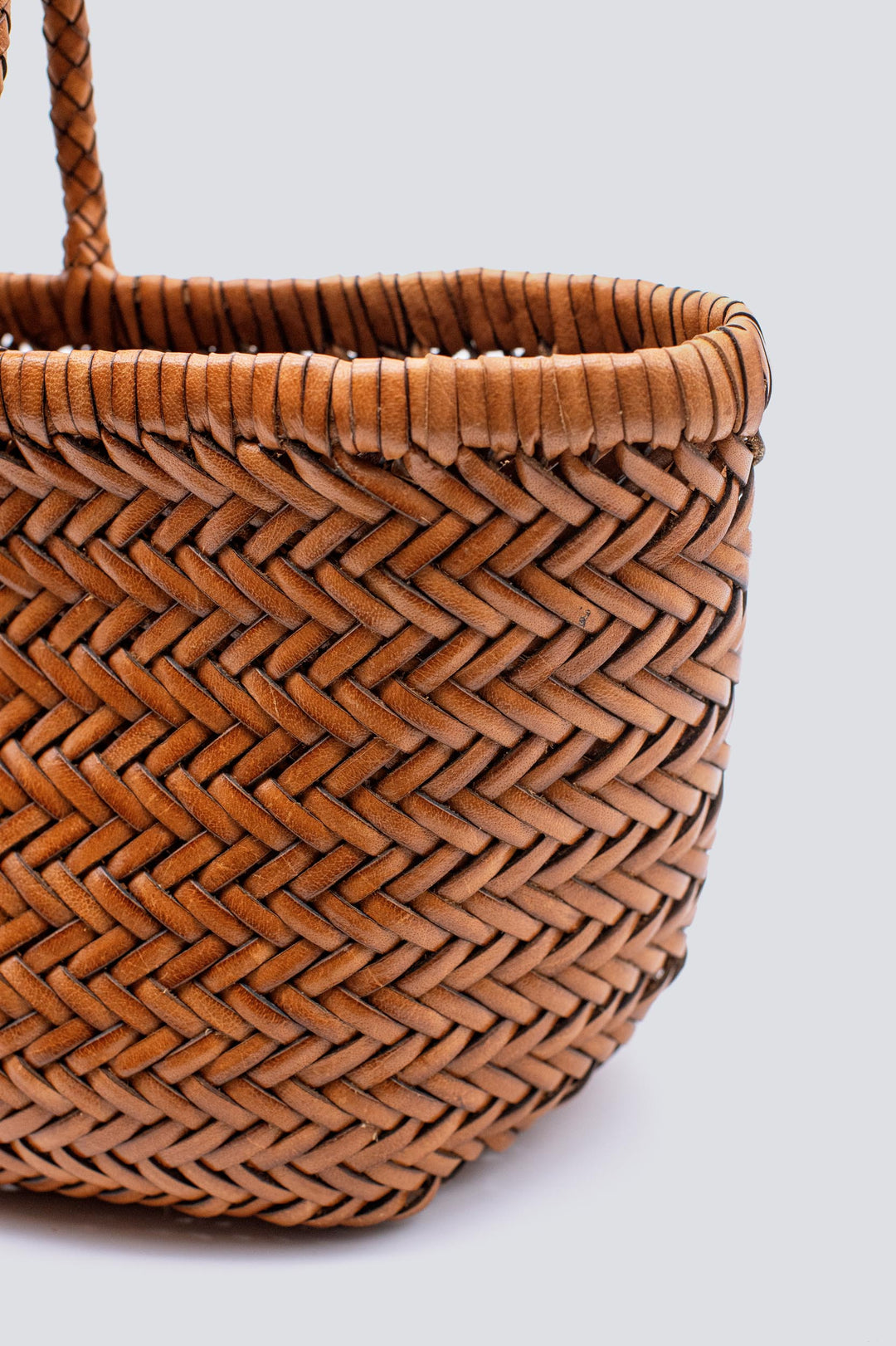 Dragon Diffusion woven leather bag handmade - Triple Jump Small Tan Black Edge