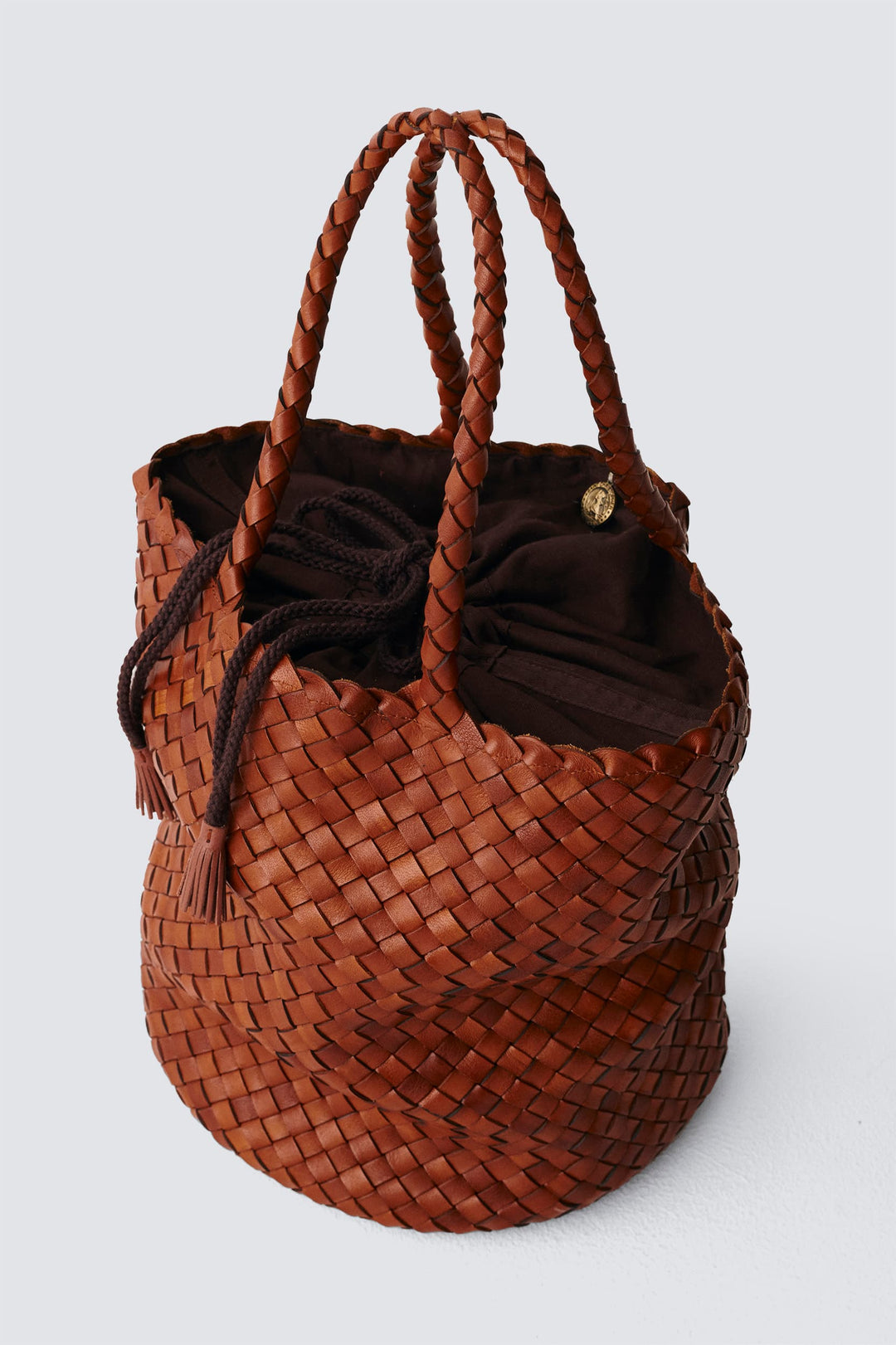 Dragon Diffusion woven leather bag handmade - Jacky Bucket w/ lining Tan