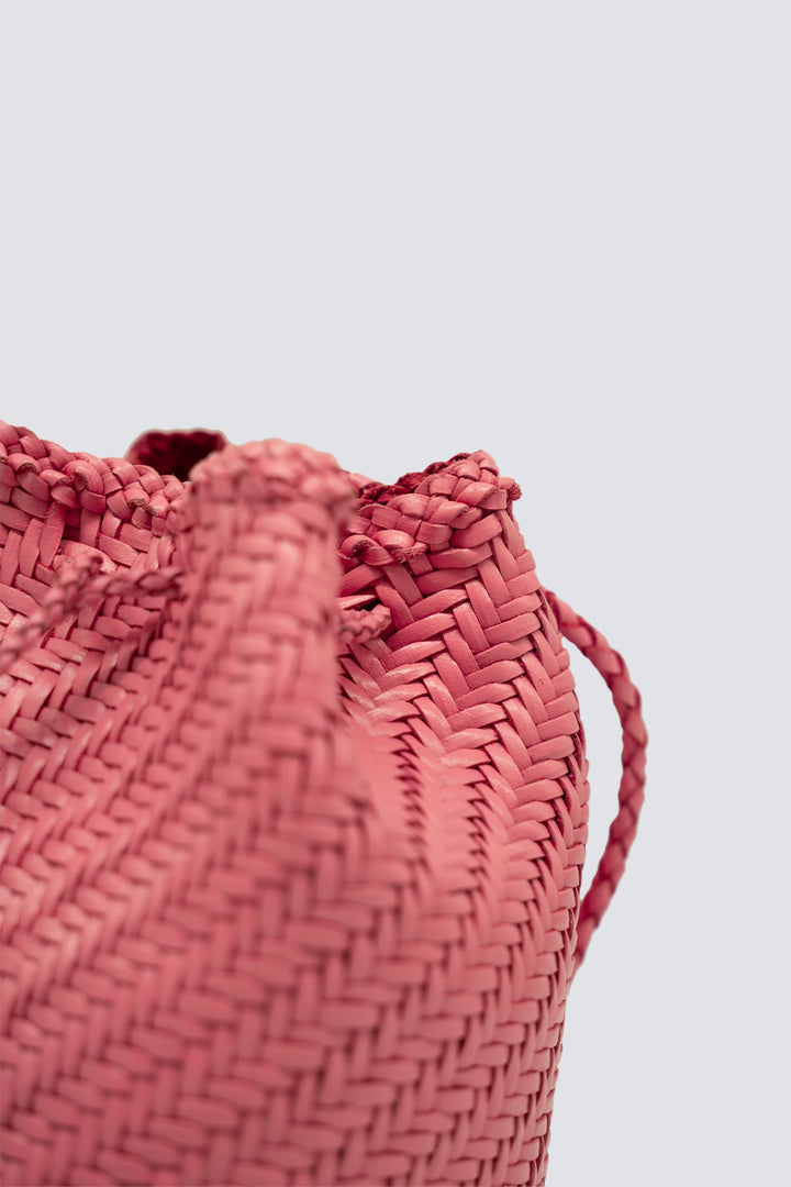 Dragon Diffusion woven leather bag handmade - Pompom Double Jump Strawberry