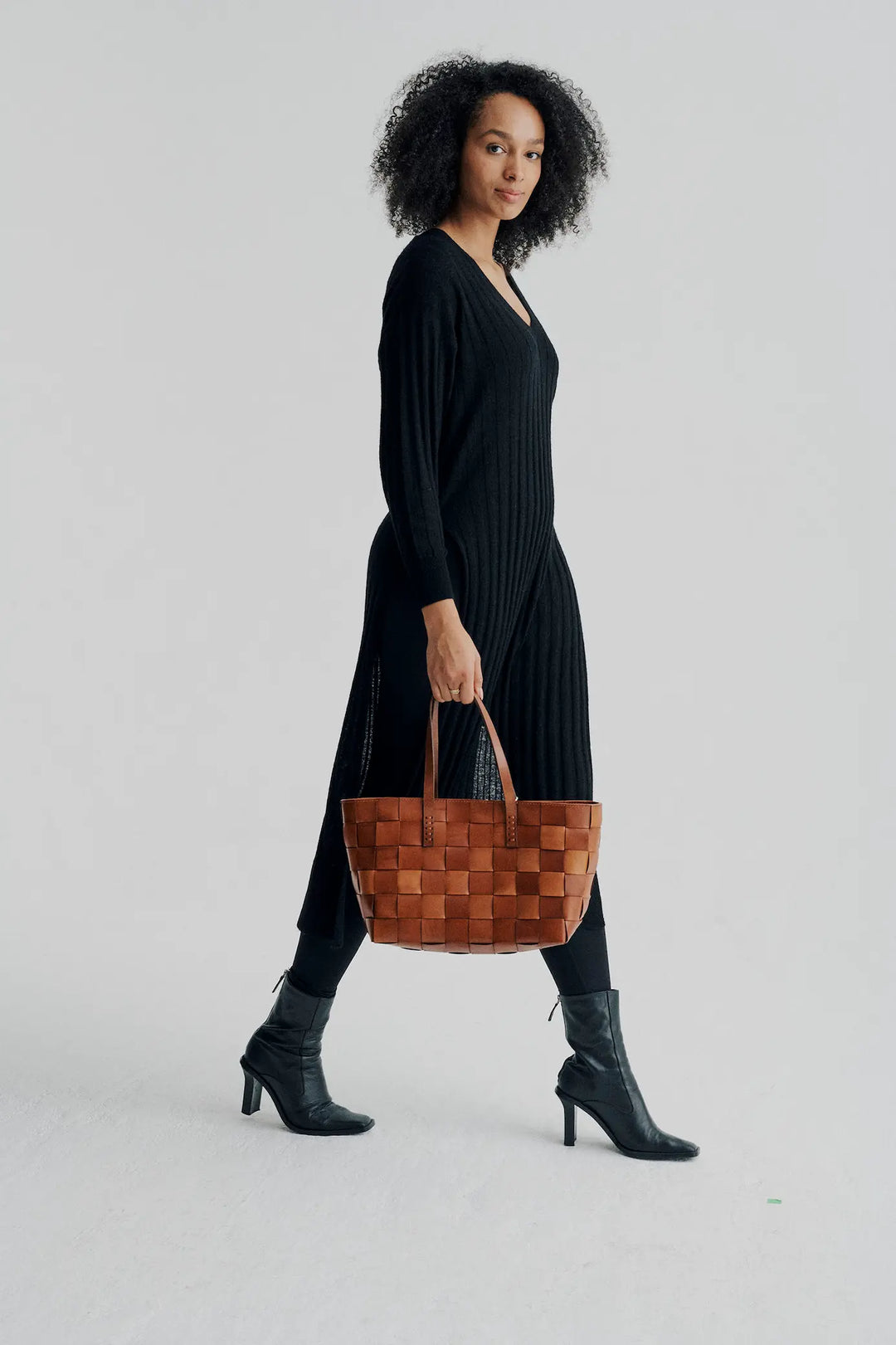 Dragon Diffusion woven leather bag handmade - Japan Tote Tan