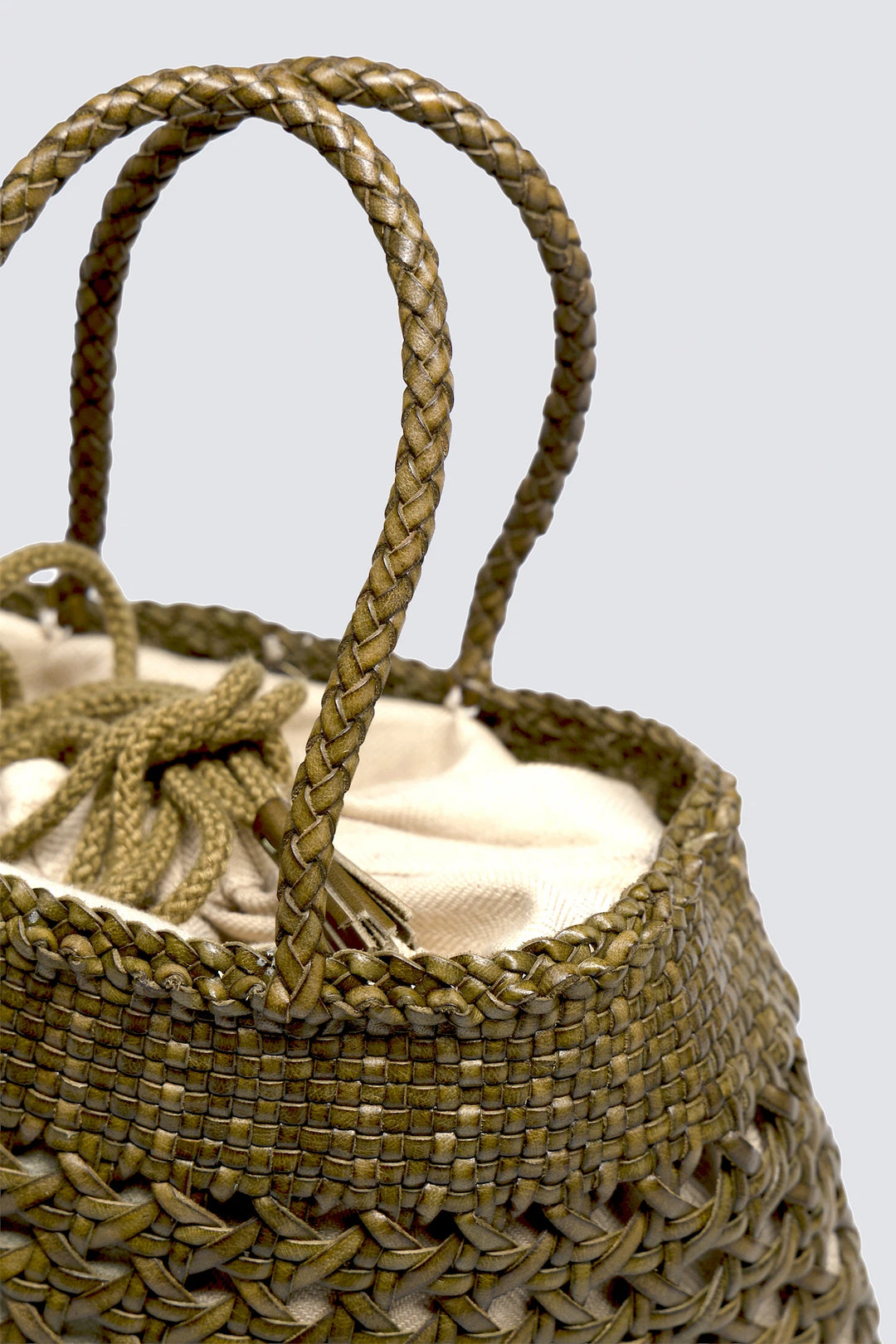 Dragon Diffusion - Santa Cano Bamboo Green - Woven Leather Bag