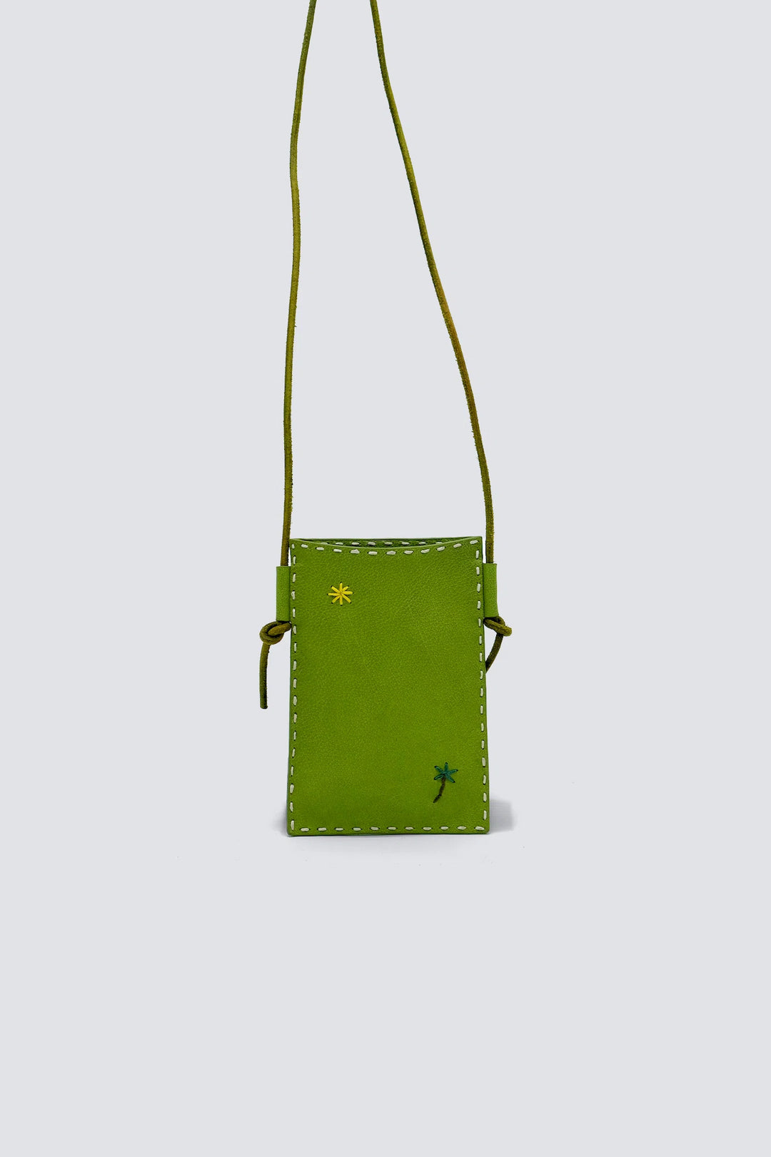 Dragon Diffusion - Leather Phone Pochette - Palm Pocket Bamboo Green