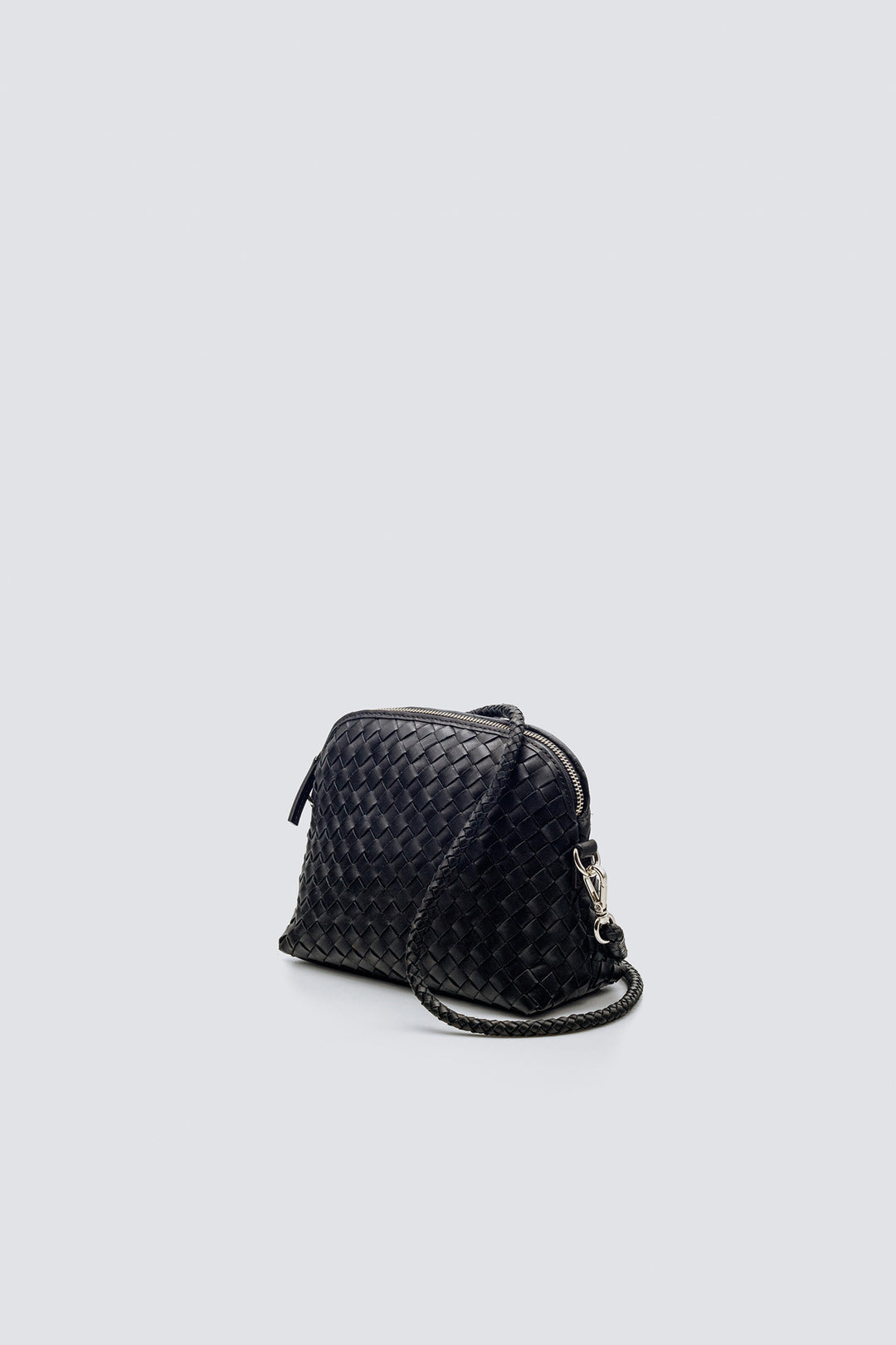 Dragon Diffusion woven leather bag handmade - Fellini Pochette Black