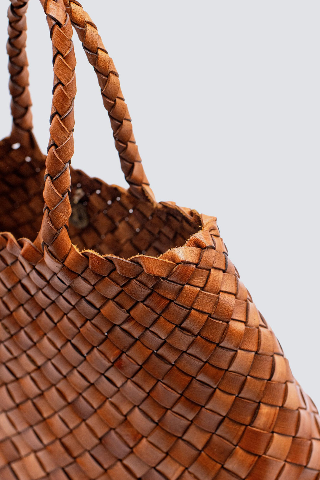 Dragon Diffusion woven leather bag handmade - Santa Croce Small Tan