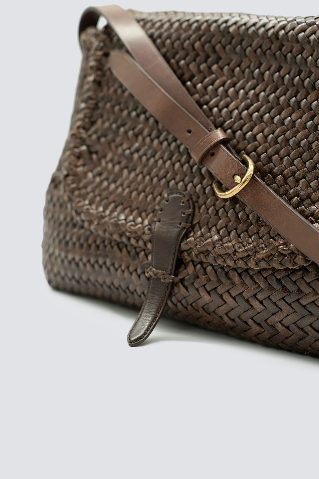 Dragon Diffusion - City Bag Big Dark Brown Woven Leather Bag