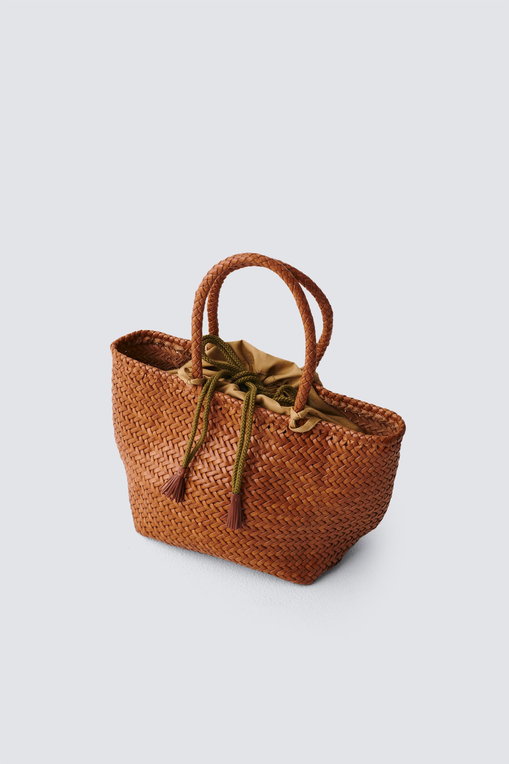 Dragon Diffusion - Grace Basket Small Tan