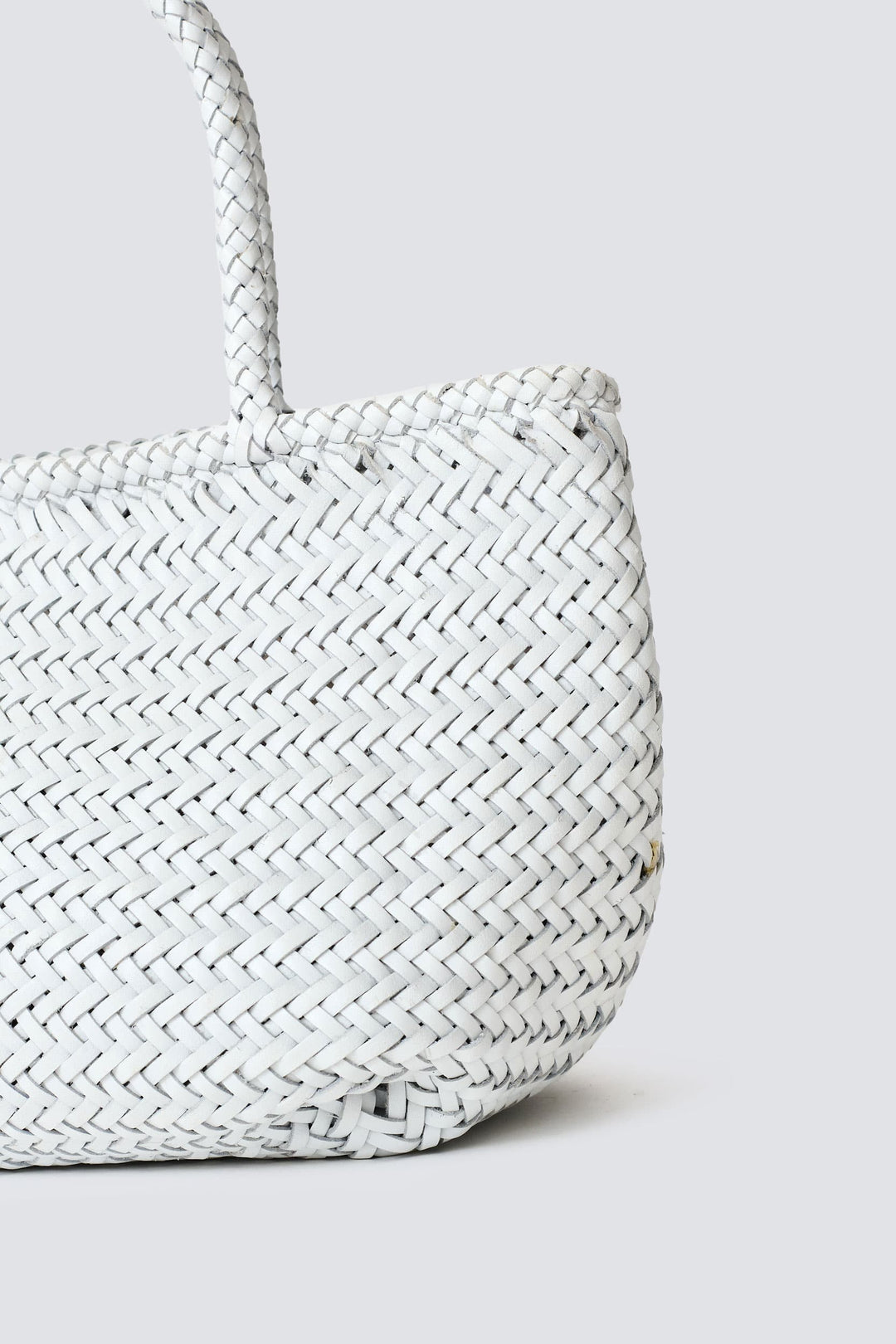 Dragon Diffusion woven leather bag handmade - Grace Basket Small White