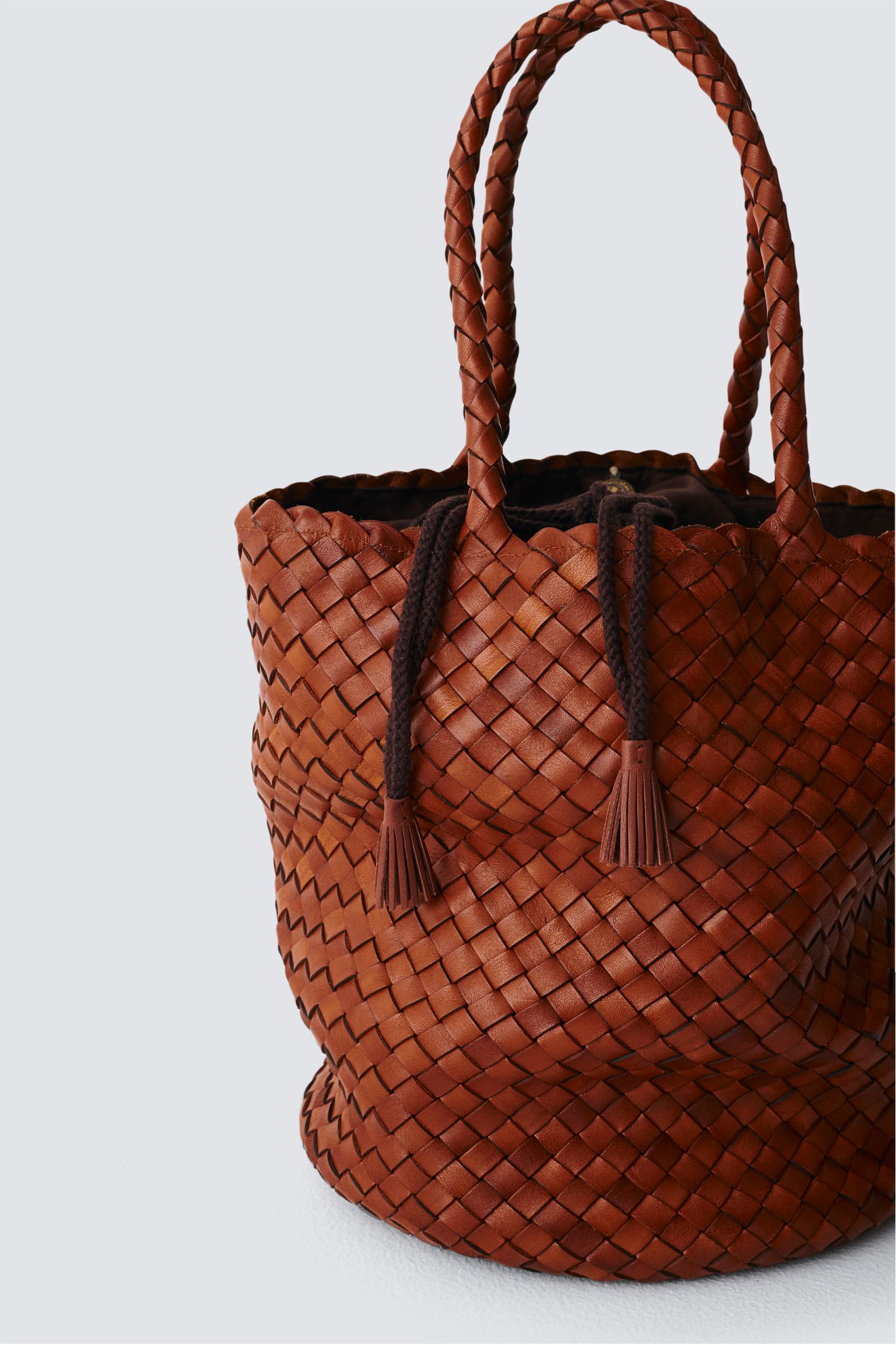 Dragon Diffusion Jacky Bucket W Lining Tan Woven Leather Bag 4380