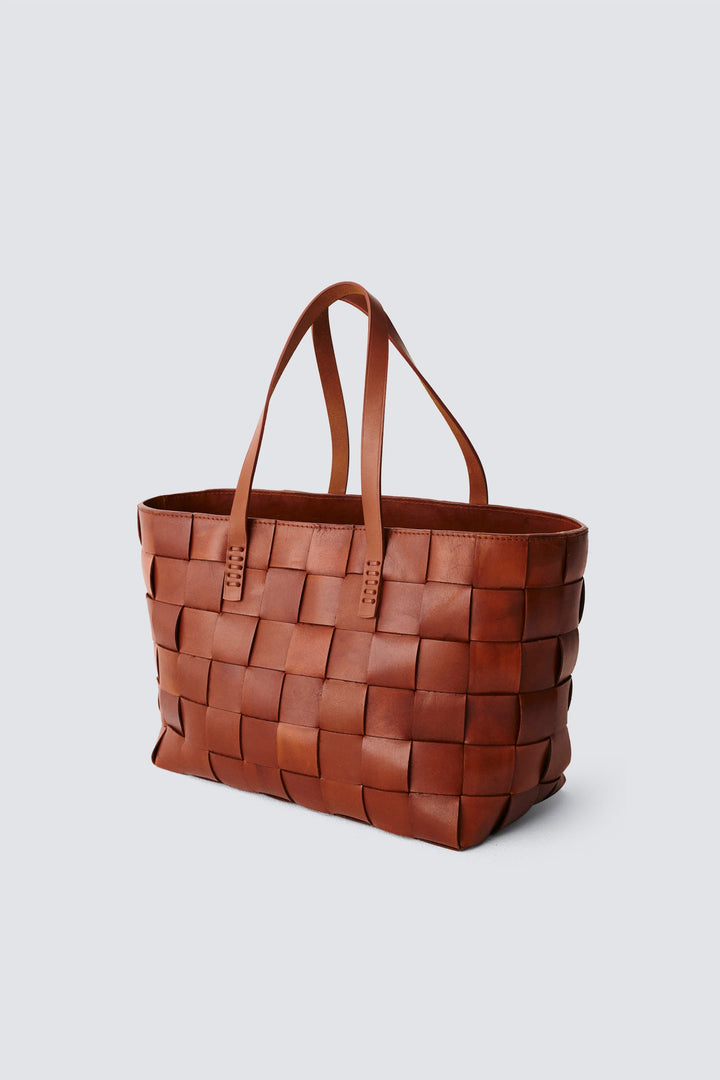 Dragon Diffusion woven leather bag handmade - Japan Tote Tan