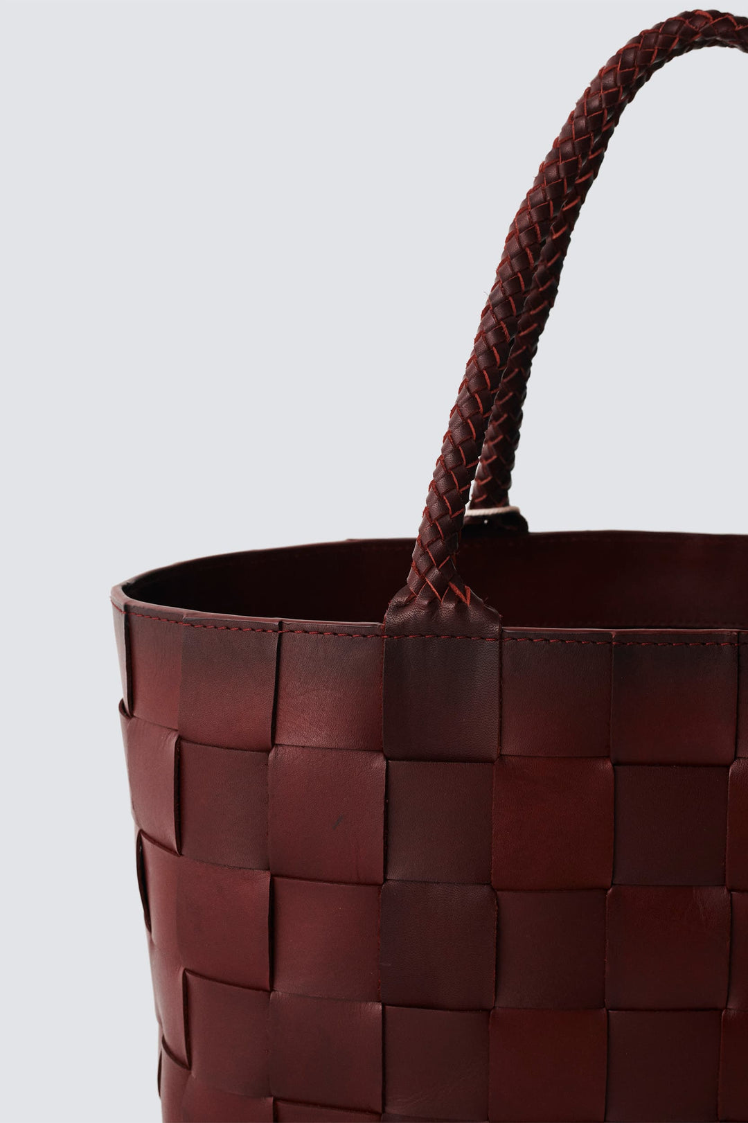 Dragon Diffusion - Japan Tote w/ woven handles Bordo Woven Leather Bag