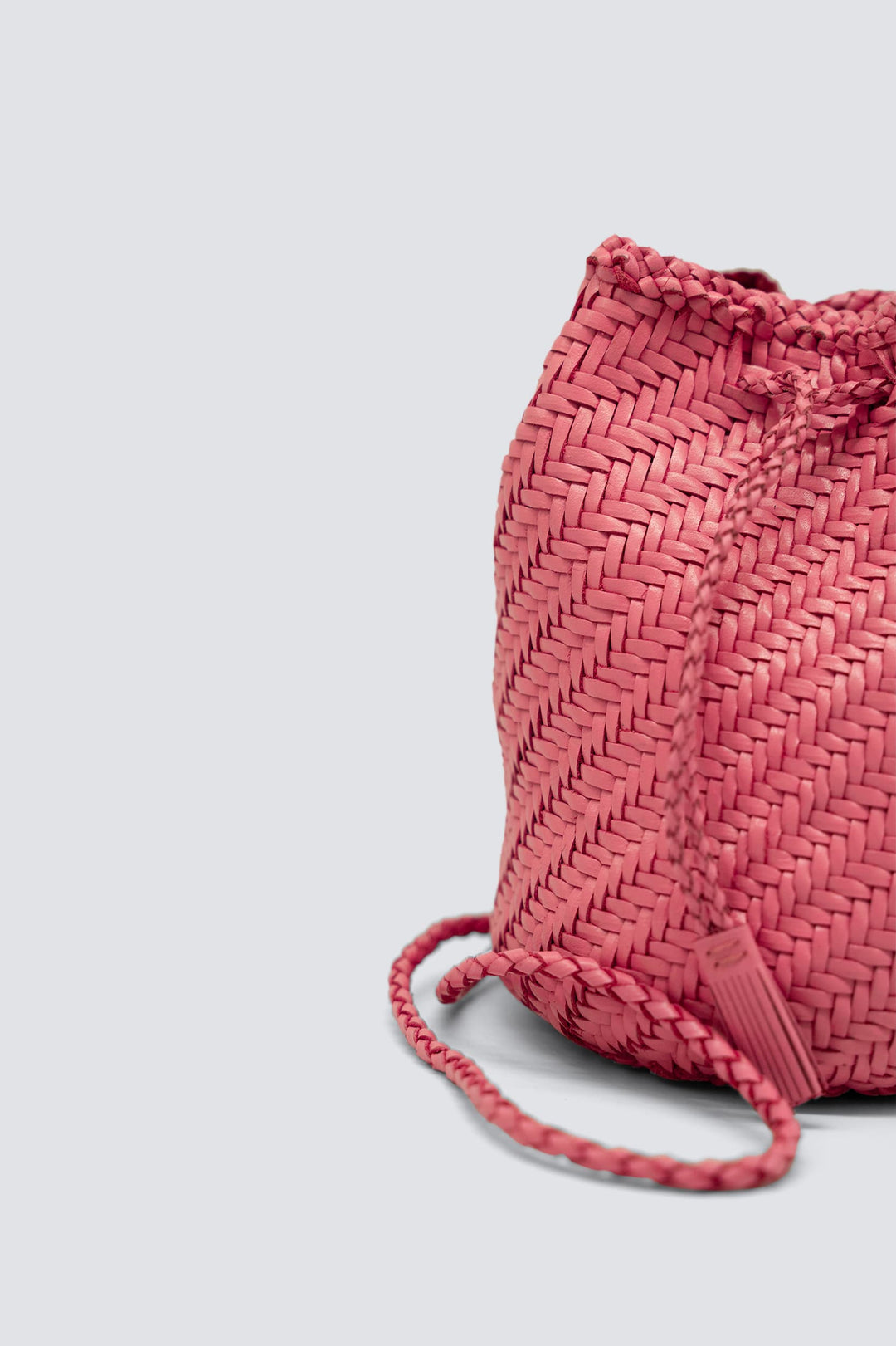Dragon Diffusion woven leather bag handmade - Pompom Double Jump Strawberry