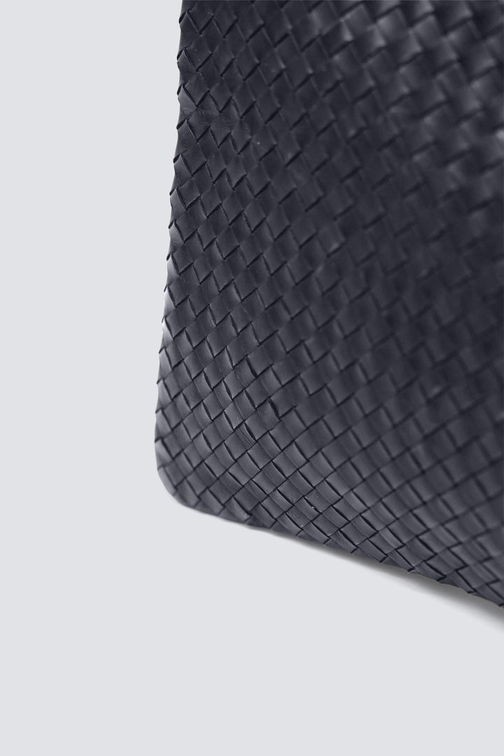 Dragon Diffusion woven leather bag handmade - A4 Pochette Black